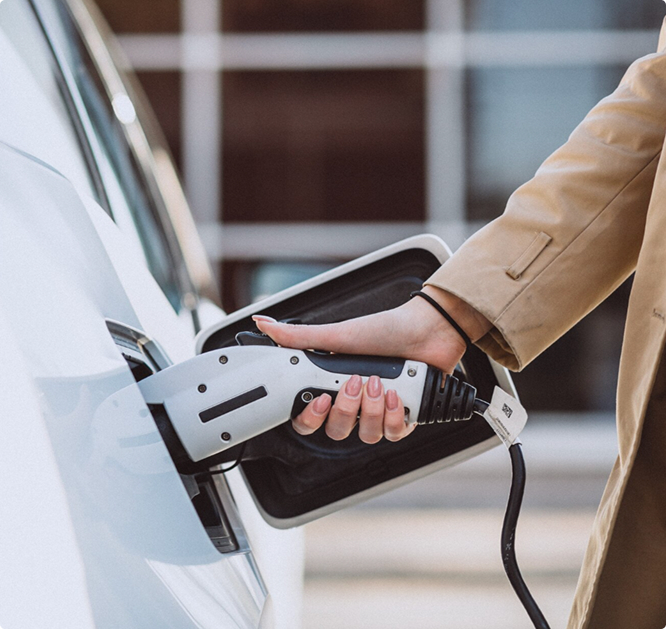 Podłączanie auta elektrycznego do ładowania