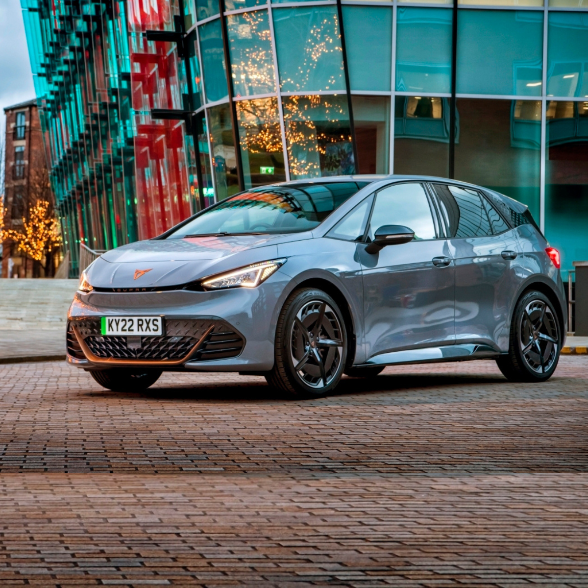 CUPRA BORN